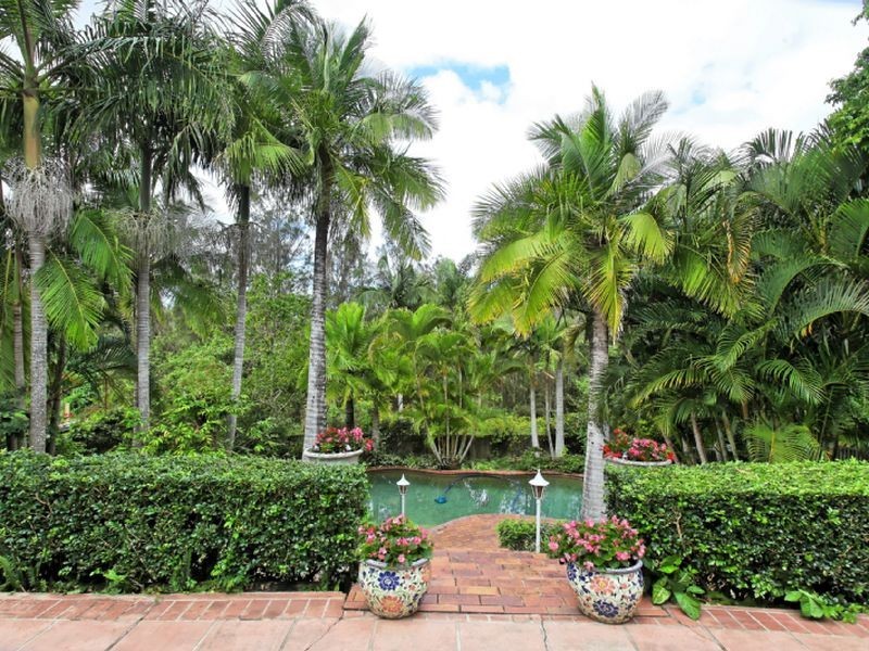 44 Hastings Crescent, Carrara QLD 4211