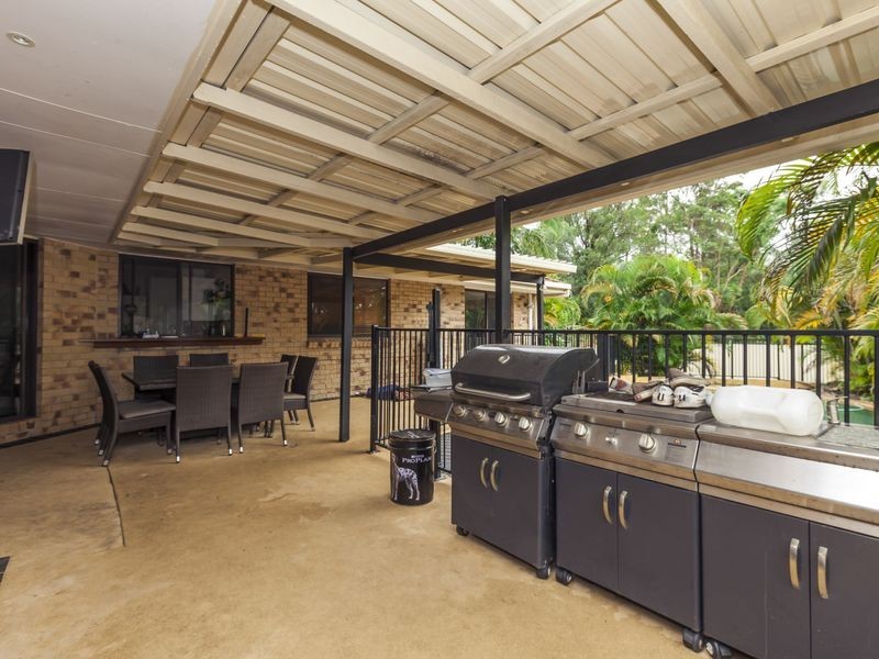 79 Alexander Drive, Highland Park QLD 4211