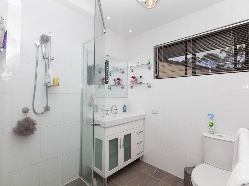 79 Alexander Drive, Highland Park QLD 4211