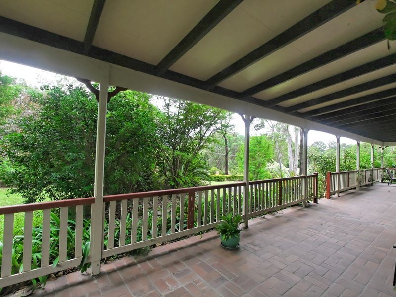 21 Josephine Terrace, Highland Park QLD 4211