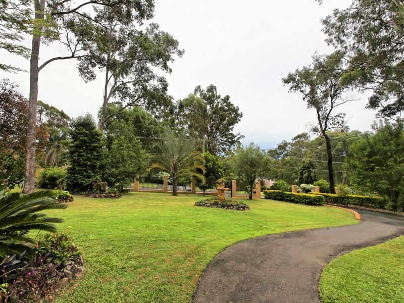 21 Josephine Terrace, Highland Park QLD 4211
