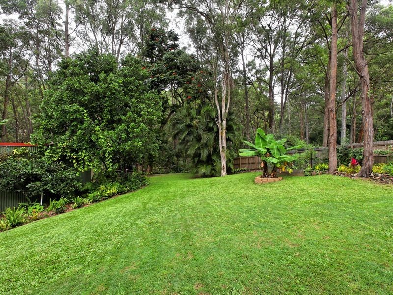 21 Josephine Terrace, Highland Park QLD 4211