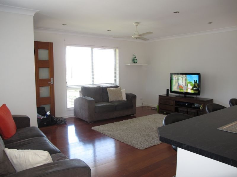 16 Mylor Street, Nerang QLD 4211