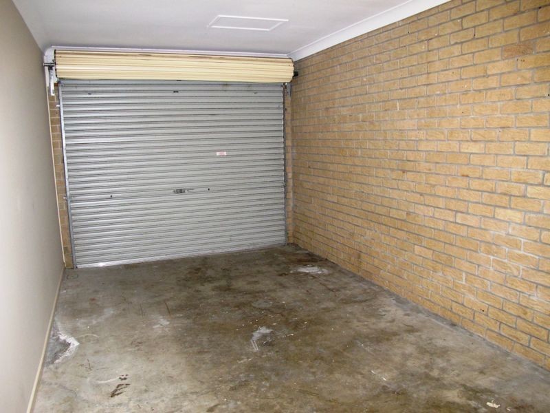 2/4 Bushmead Street, Nerang QLD 4211