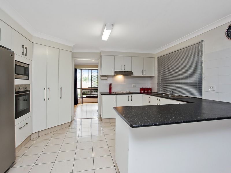 10 Kilmarnock Close, Highland Park QLD 4211