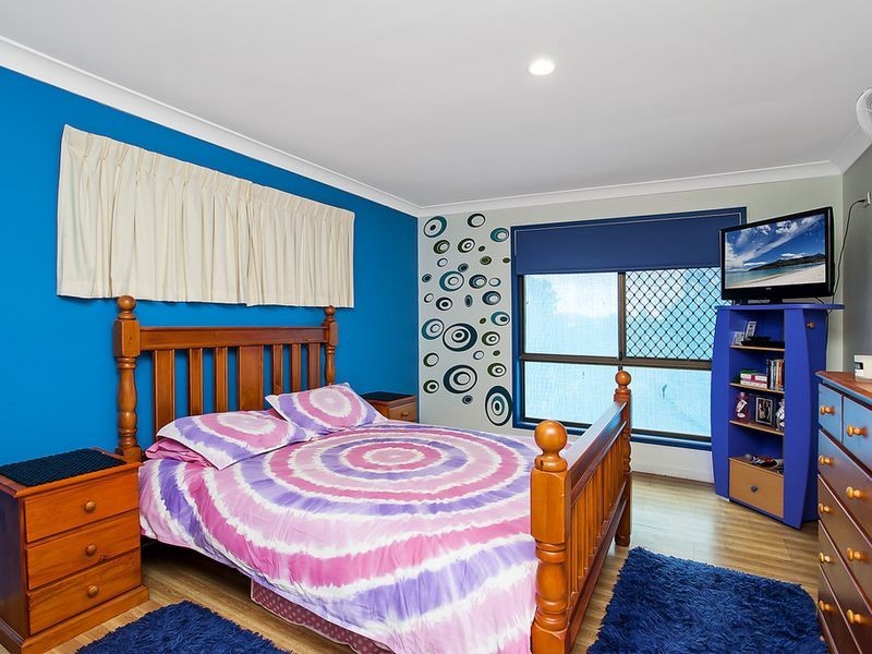 10 Kilmarnock Close, Highland Park QLD 4211