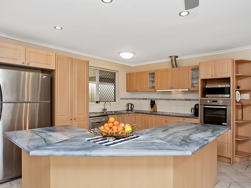 30 Yarrayne Road, Nerang QLD 4211