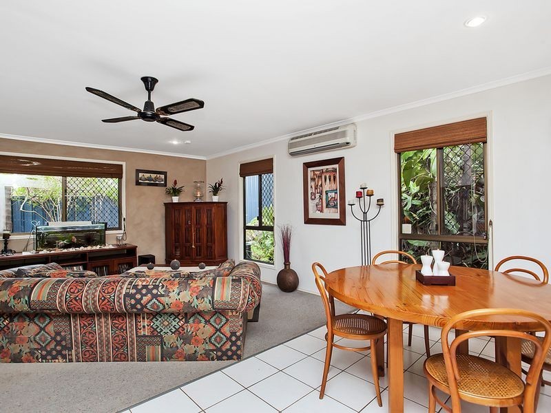 18 Alexander Drive, Highland Park QLD 4211