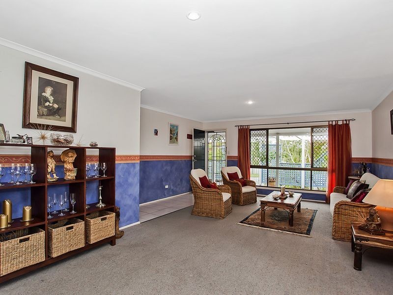 18 Alexander Drive, Highland Park QLD 4211