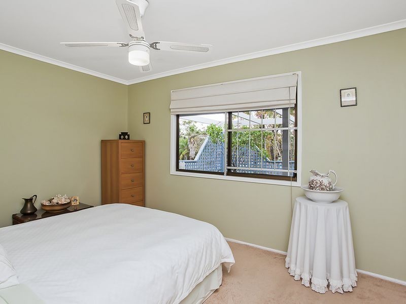 18 Alexander Drive, Highland Park QLD 4211