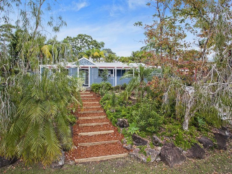 18 Alexander Drive, Highland Park QLD 4211