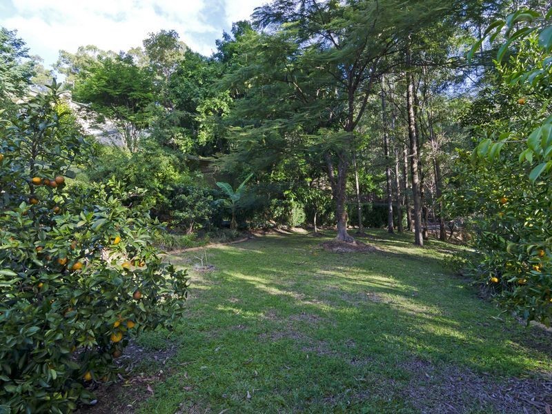 13 Waterfall Way, Tallai QLD 4213
