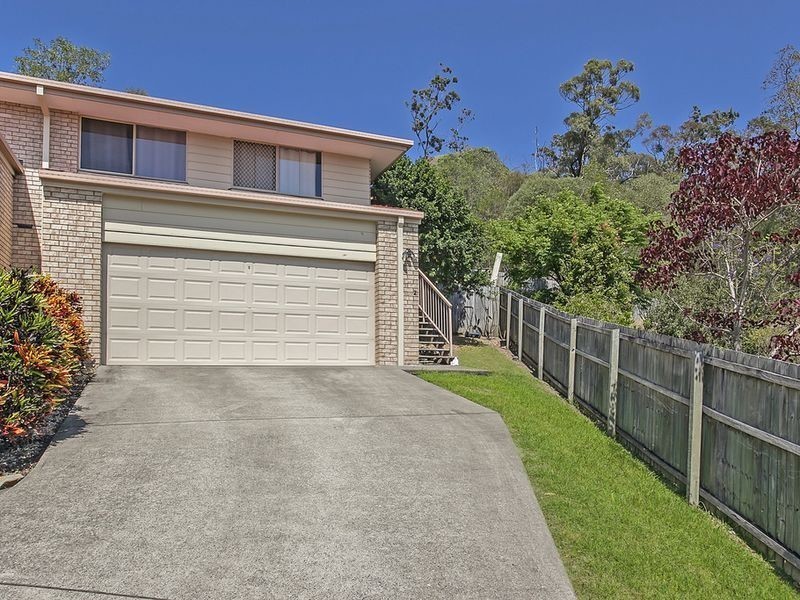 2/72 Paddington Drive, Carrara QLD 4211