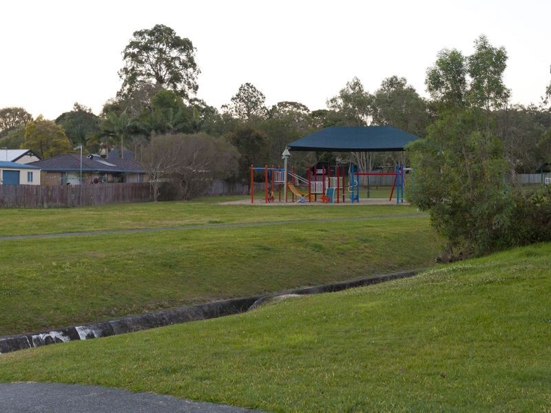 27/4 Bushmead Street, Nerang QLD 4211