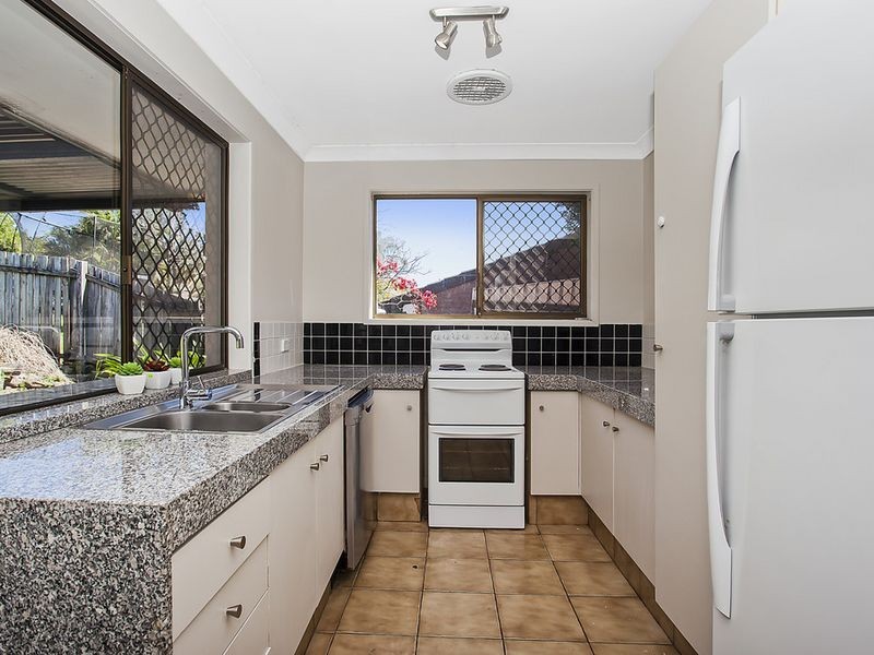 20 Alexander Drive, Highland Park QLD 4211