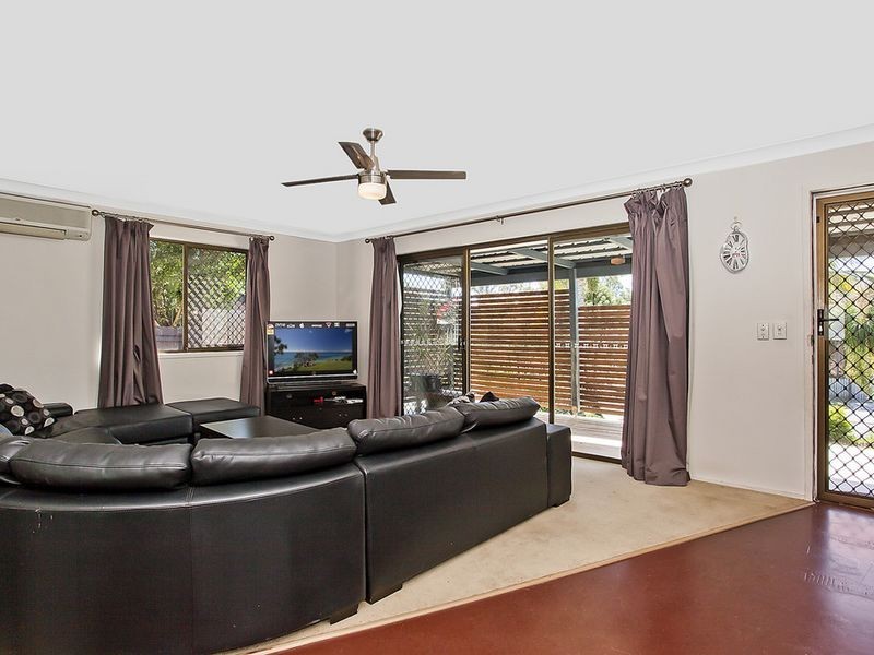 20 Alexander Drive, Highland Park QLD 4211