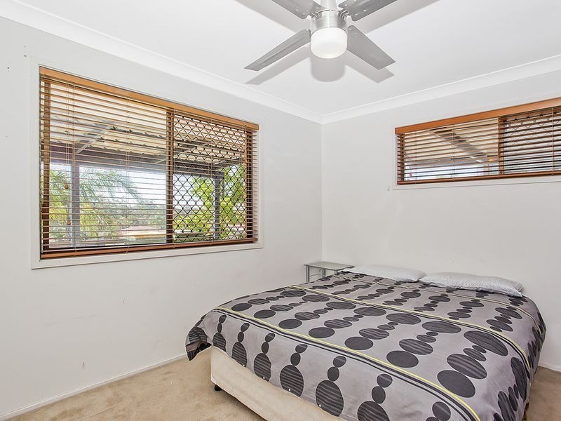 20 Alexander Drive, Highland Park QLD 4211