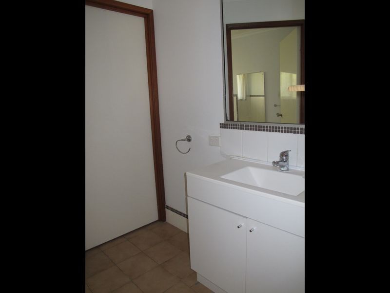 84 Pappas Way, Carrara QLD 4211