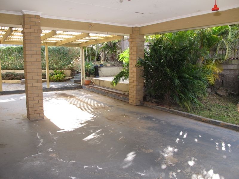 84 Pappas Way, Carrara QLD 4211