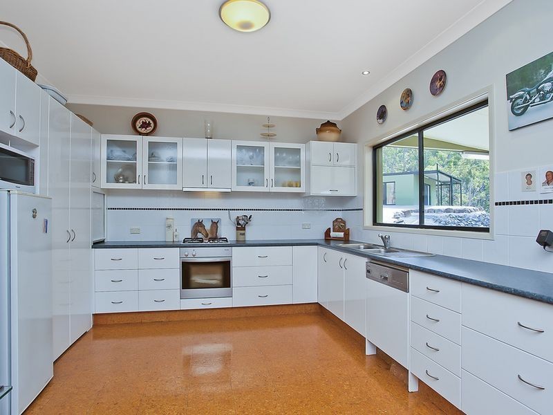 60 Parkway Drive, Advancetown QLD 4211