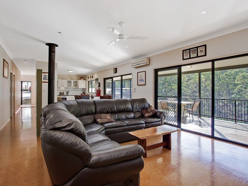 60 Parkway Drive, Advancetown QLD 4211