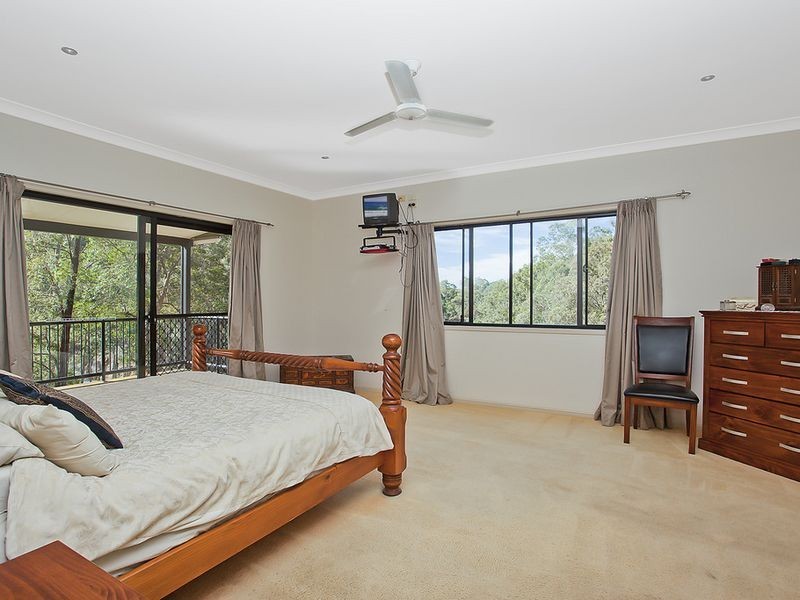 60 Parkway Drive, Advancetown QLD 4211