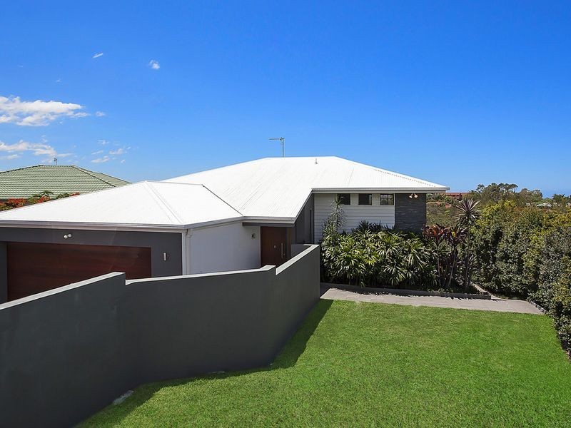 7 Tara Vista Boulevard, Highland Park QLD 4211