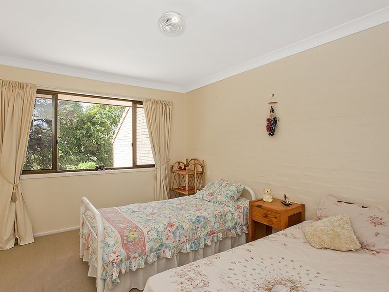 4/1B Mcleod Street, Highland Park QLD 4211