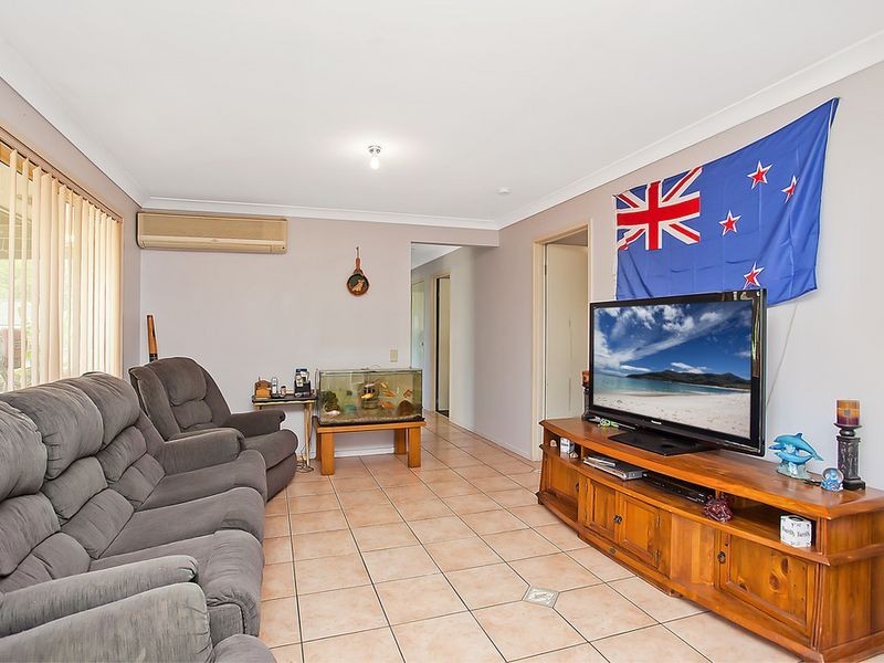 57 Explorers Way, Worongary QLD 4213