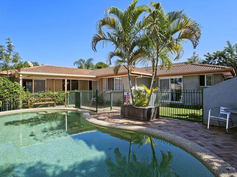 5 Glengarry Close, Highland Park QLD 4211