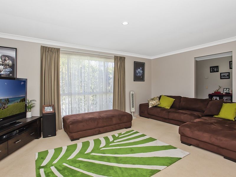 5 Glengarry Close, Highland Park QLD 4211