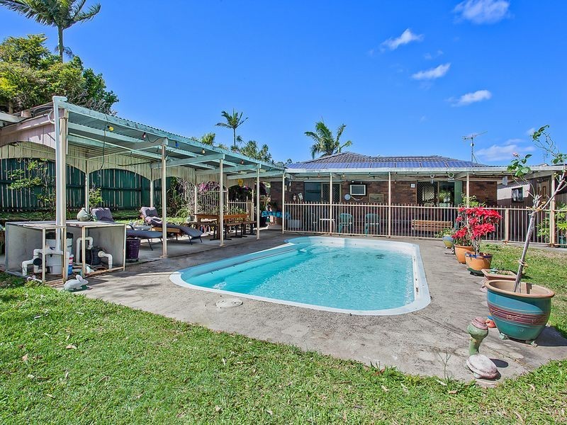 12 Onyx Court, Carrara QLD 4211