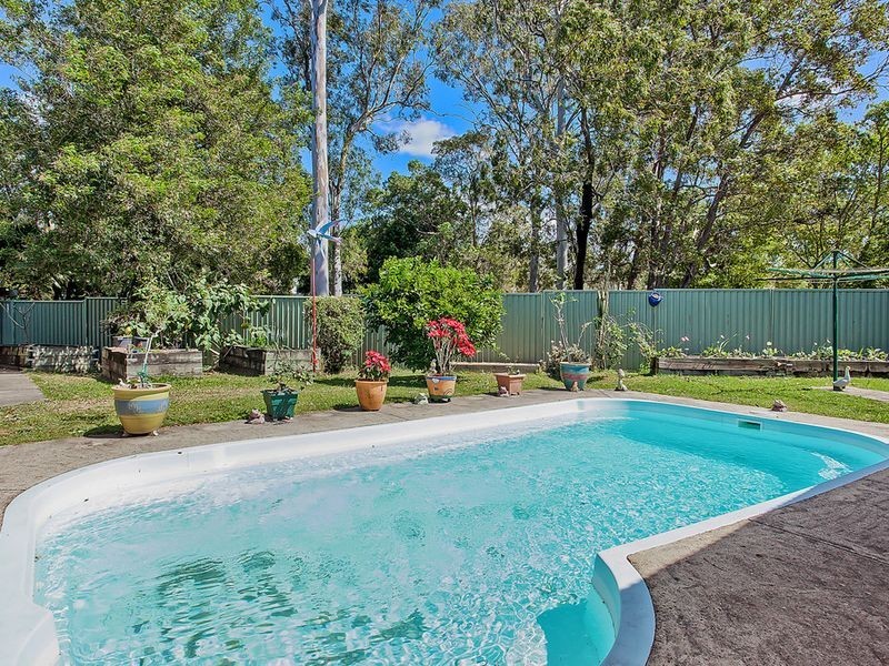 12 Onyx Court, Carrara QLD 4211