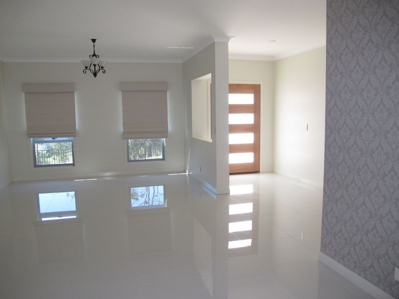 1 Sunbird Court, Gilston QLD 4211