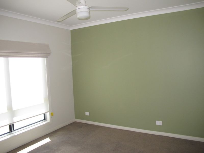 1 Sunbird Court, Gilston QLD 4211