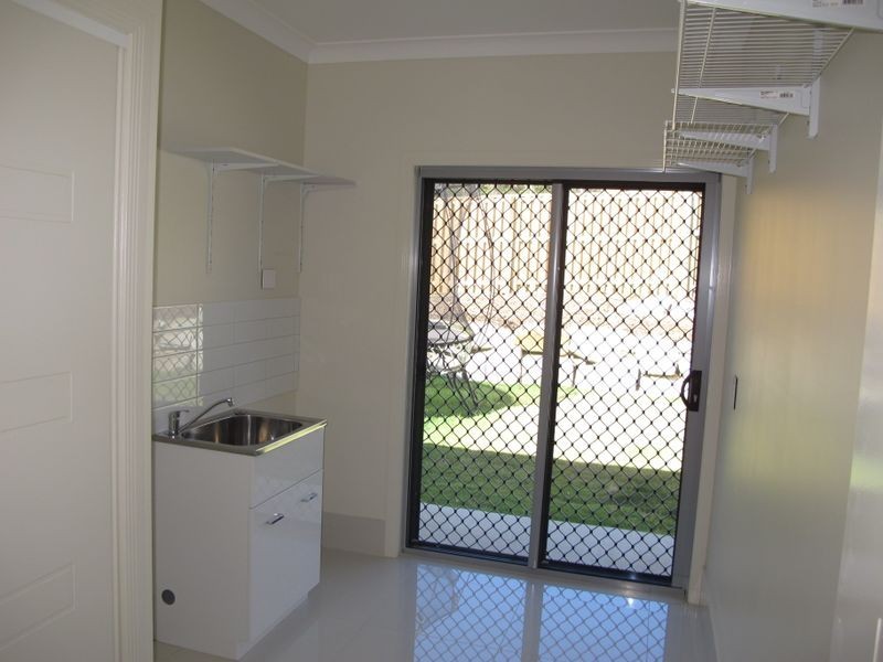 1 Sunbird Court, Gilston QLD 4211