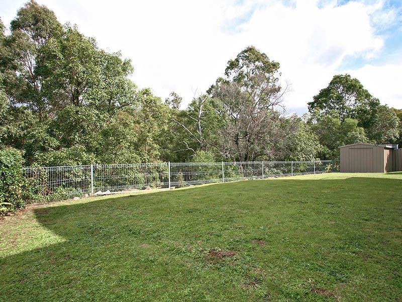 19 Trafalgar Street, Highland Park QLD 4211