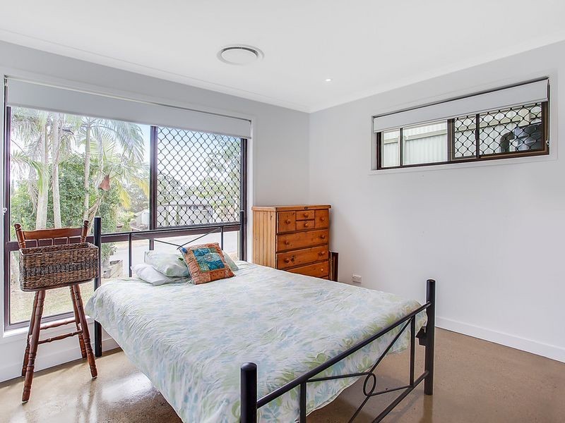 13 Richard Crescent, Highland Park QLD 4211