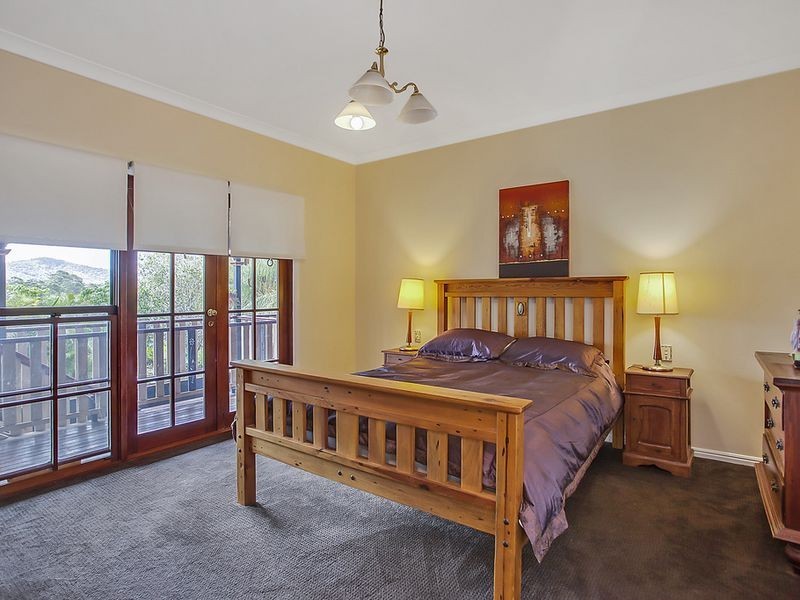 11 Padauk Drive, Nerang QLD 4211