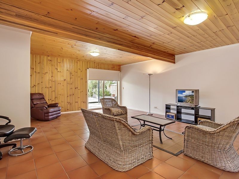 11 Padauk Drive, Nerang QLD 4211