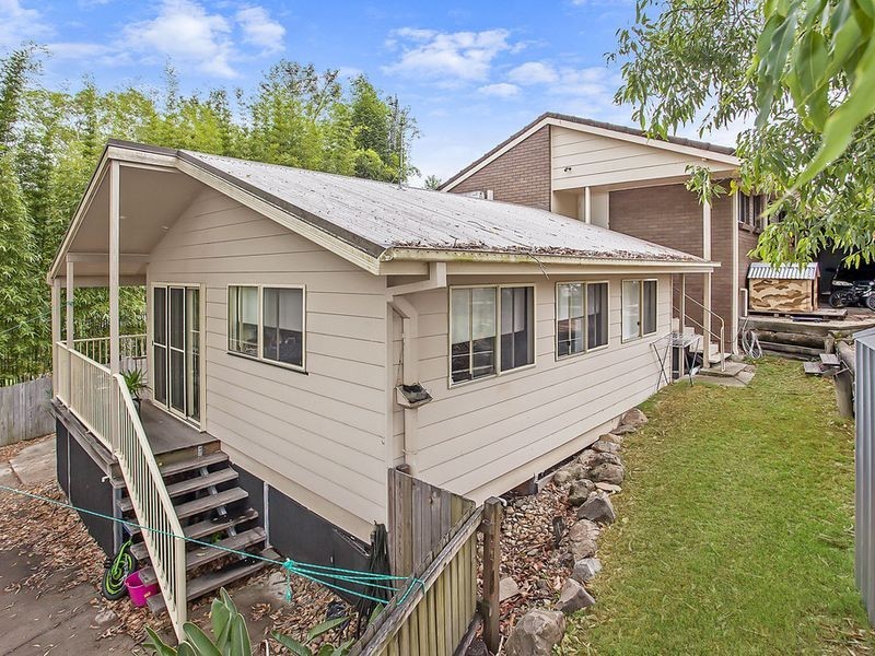 4 Wundowie Street, Nerang QLD 4211