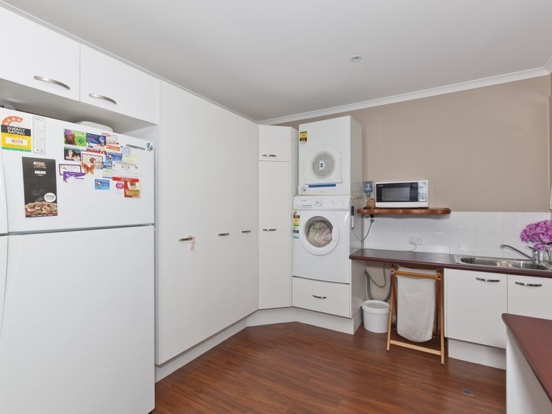 8/13 Galloway Drive, Ashmore QLD 4214