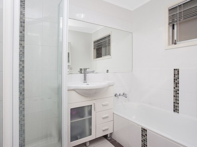 53 Yarrayne Road, Nerang QLD 4211