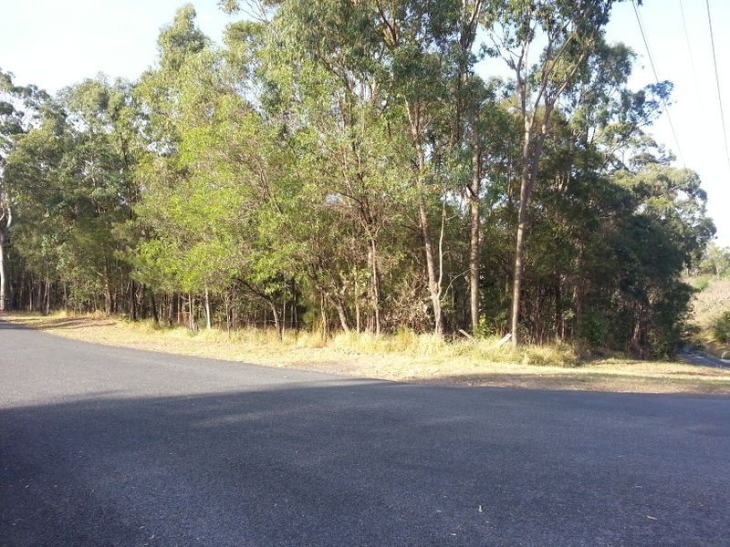 52 Castle Hill Drive, Gaven QLD 4211