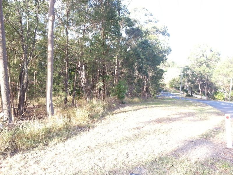 52 Castle Hill Drive, Gaven QLD 4211