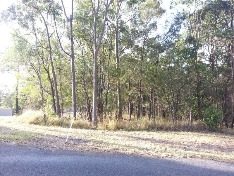 52 Castle Hill Drive, Gaven QLD 4211