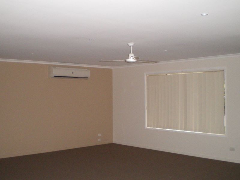 10 Poets Corner, Nerang QLD 4211