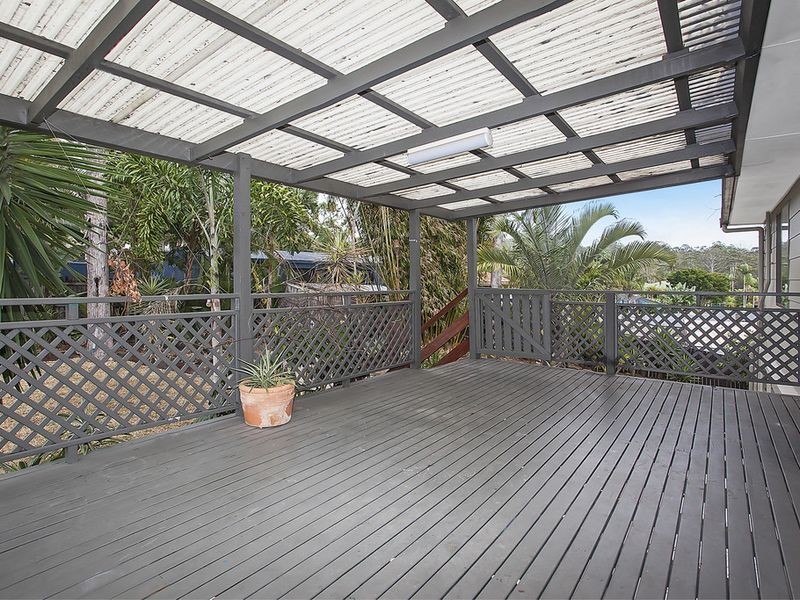 14 Lexington Drive, Worongary QLD 4213