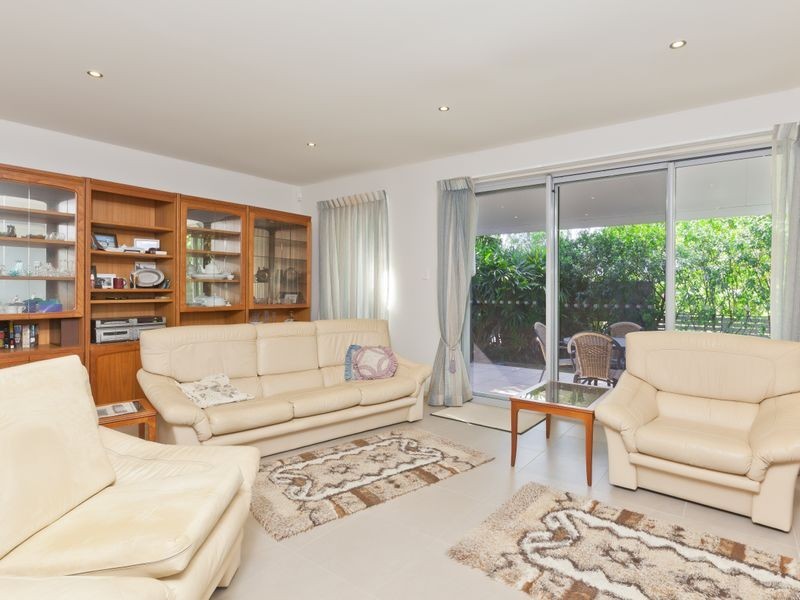 1/1 Boulton Drive, Nerang QLD 4211