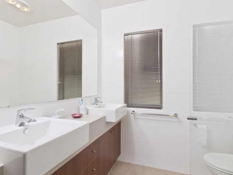 1/1 Boulton Drive, Nerang QLD 4211